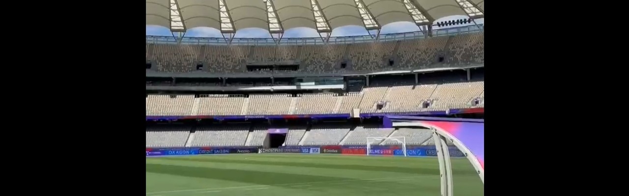 明日中国女足决战澳大利亚！马德兴晒现场视频：估计明天有6万人