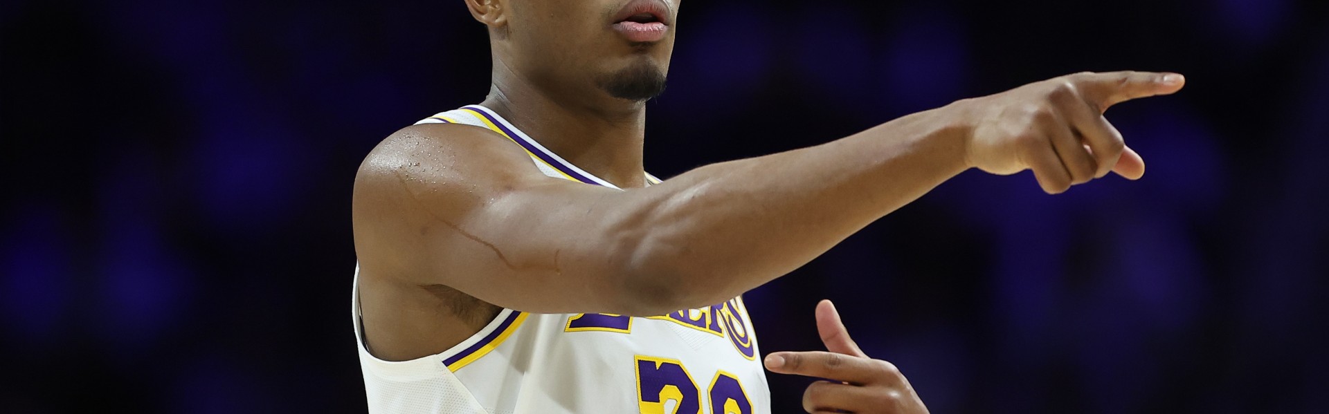 博鱼官网-八村塁：队内许多合同年球员当然对我们有影响 但赢球是关键