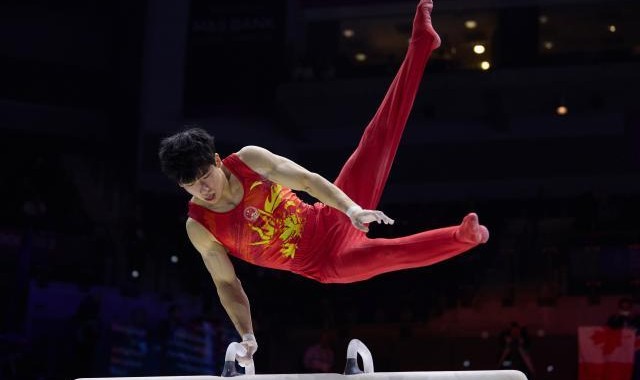 博鱼下载-体操世锦赛资格赛日本领跑男团 中国队失误不断