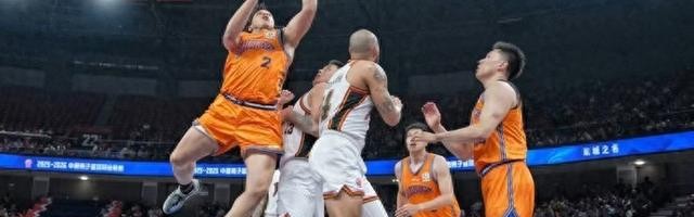 博鱼-男篮版上海德比，就要来了？|CBA|联赛|中国篮球|中国篮协|上海男篮_新浪体育_新浪新闻